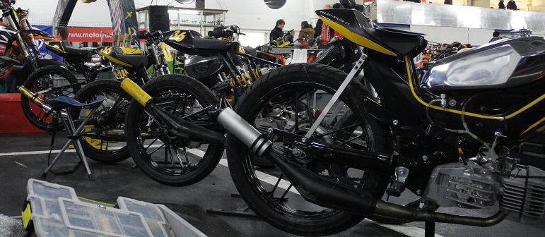 Supermoto-Night Auspuffanlagen