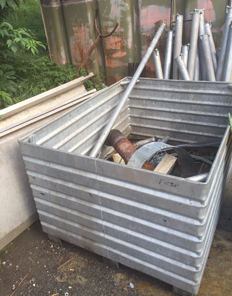 Onkel Babas Wartungsbox